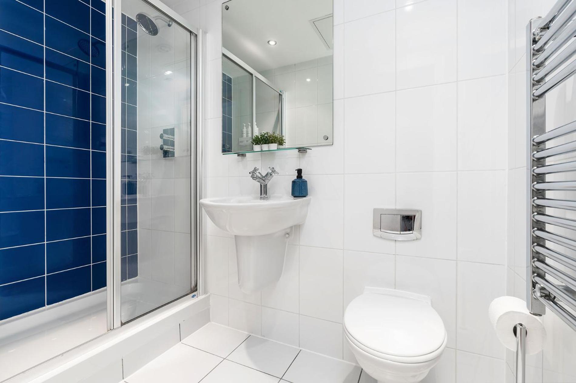 Exclusive Apartment - City Centre - Free Parking -Wifi Netflix- Juliet Balcony Leeds  Dış mekan fotoğraf